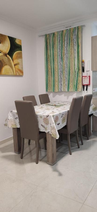 One Bed Room Apartment With Terrace Marsaskala Extérieur photo